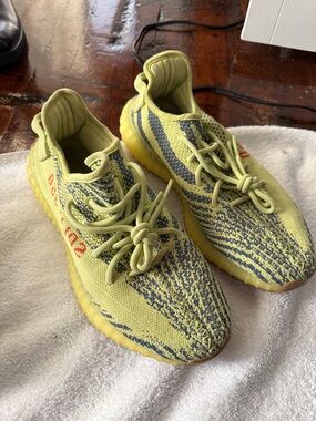 Mens zebra Yeezy